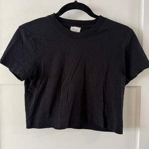 Aritzia Wilfred Weekend T-shirt